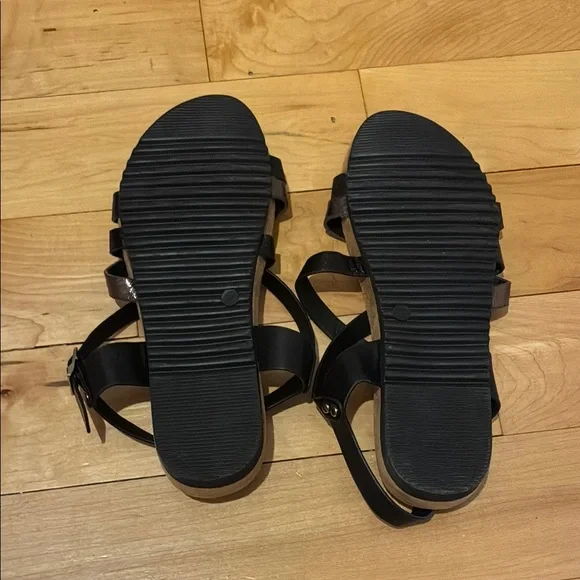 Women's Black Strappy Sandals - Picture 3 of 4